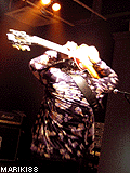 b04.gif
